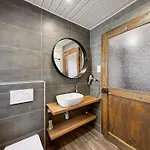 아파트 Swiss Alpine Retreat & View Near Martigny Salvan