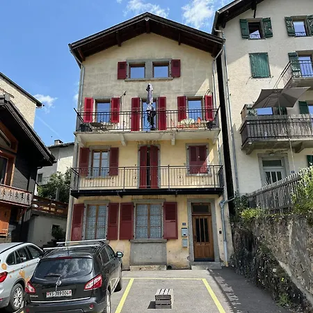 Swiss Alpine Retreat & View Near Martigny *